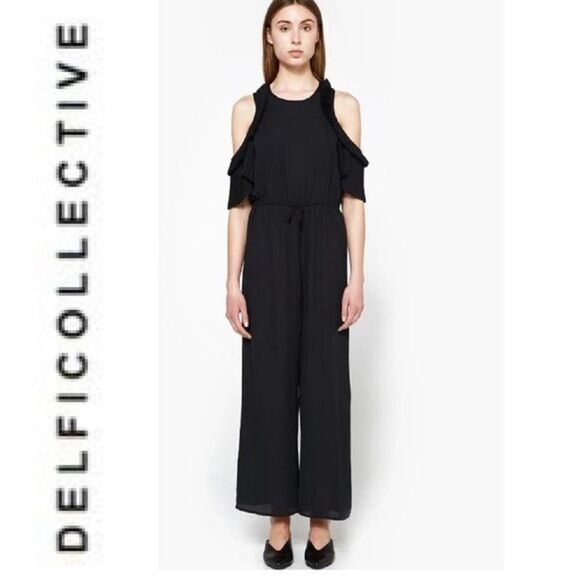 Delfi Collective Evie Pleated Cold-shoulder dressy Jumpsuit In Black Size Small - Picture 1 of 9